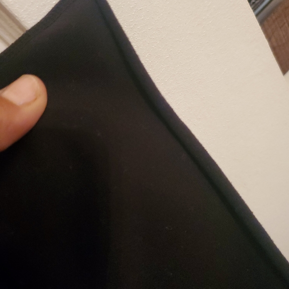 Lululemon - Picture 6 of 10